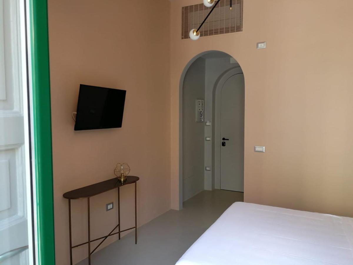 Luciani 33 Luxury Rooms Салерно Екстер'єр фото